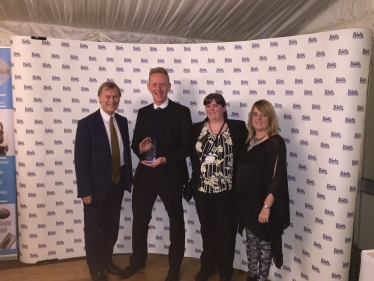 Sir David presented an award to The Music Man Project in Parliament